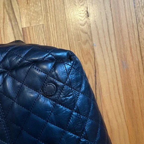 EUC, barely used MZ Wallace Black Leather Quilted Small Metro Deluxe Tote - Picture 10 of 14